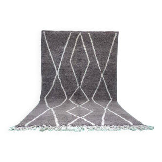 Beni Ouraine handwoven rug, size 100 x 200 cm