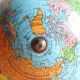 Globe terrestre Taride tripode en métal des années 60