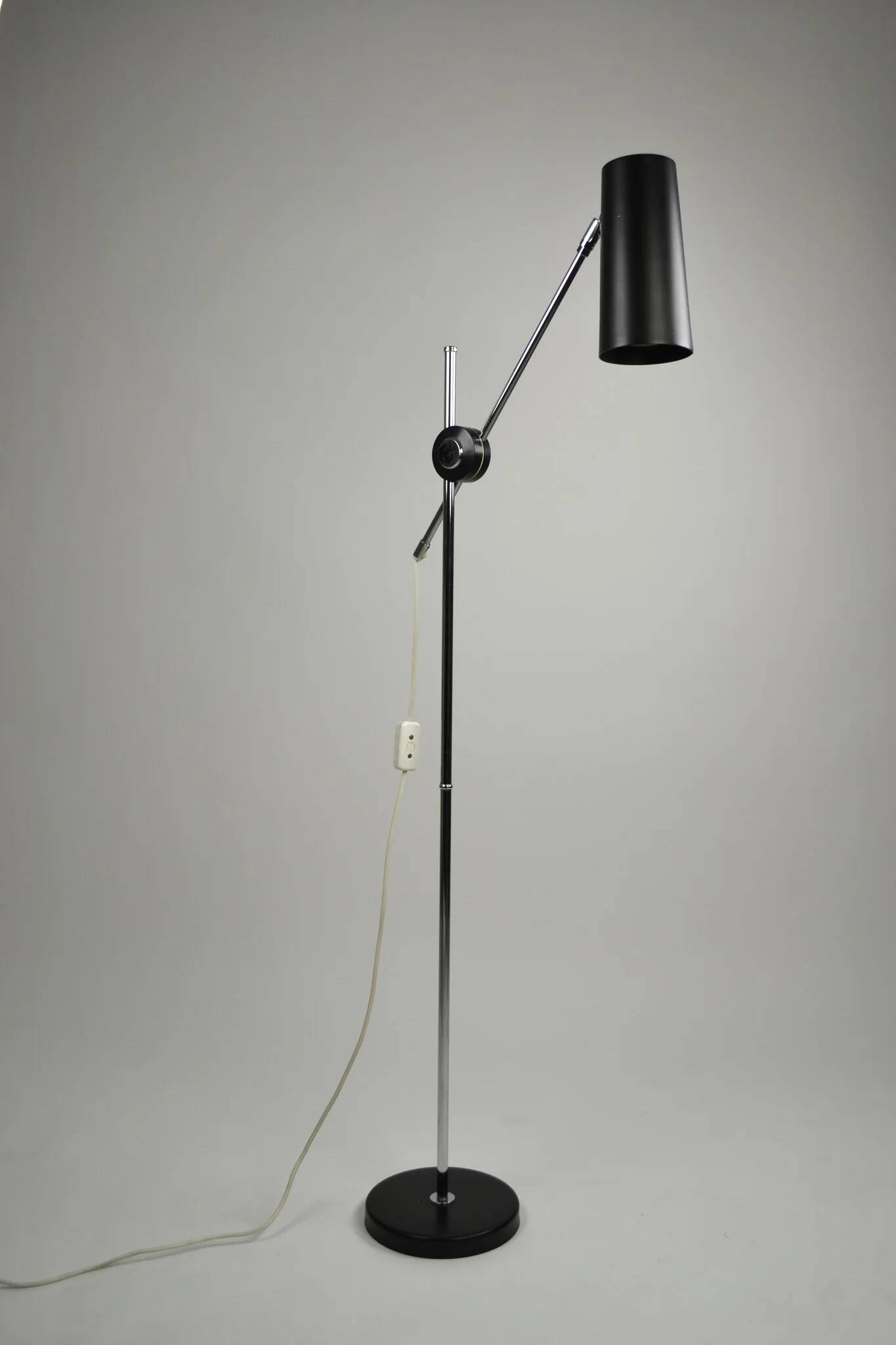 Floor lamp Model Number 591 G by Anders Pehrson for Ateljé Lyktan, circa 1964