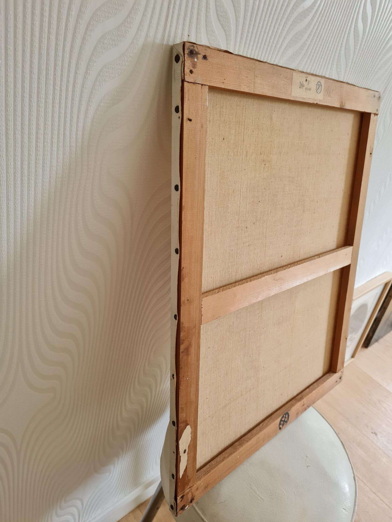 White portrait board