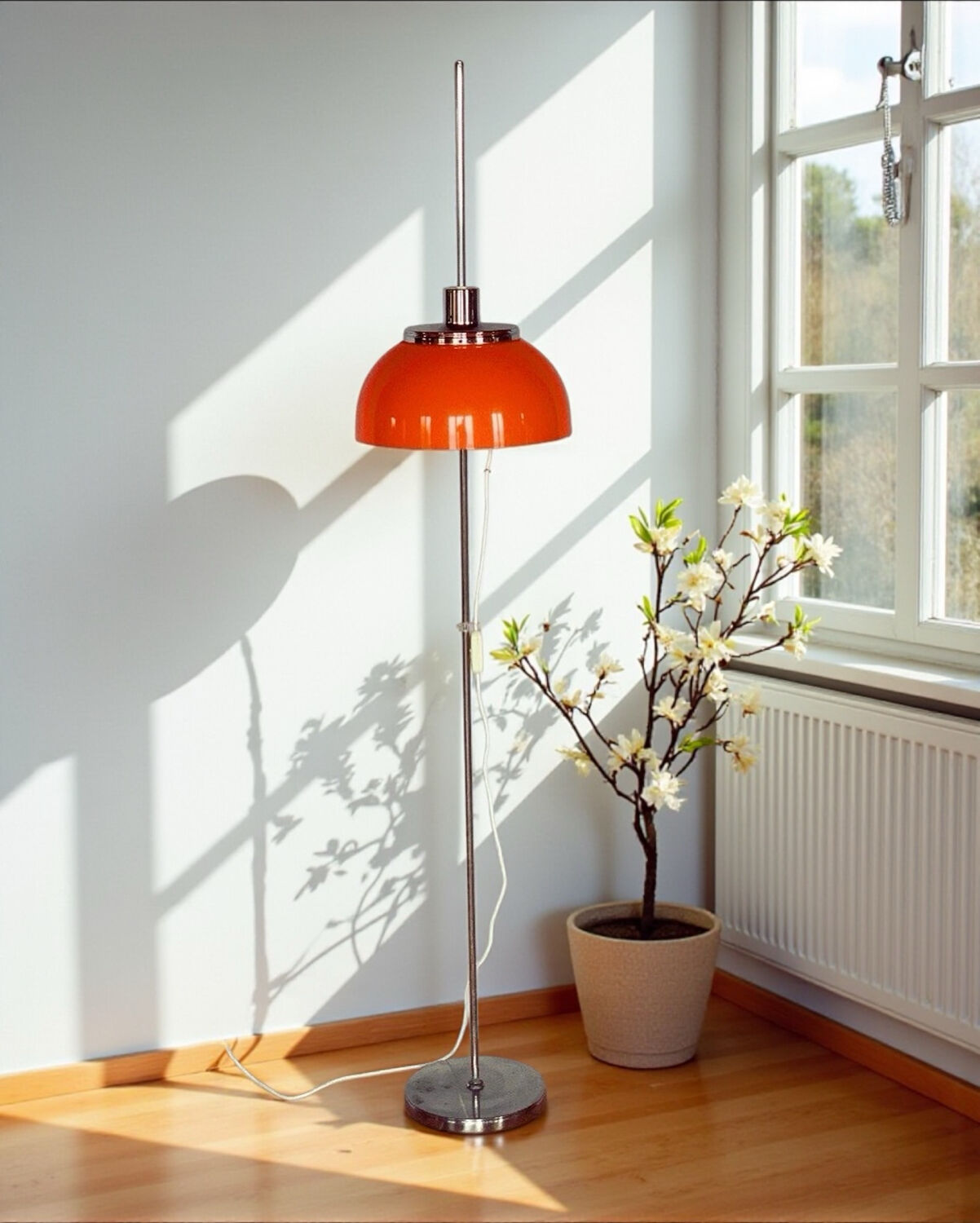 Faro floor lamp by Luigi Massoni for Guzzini 70’