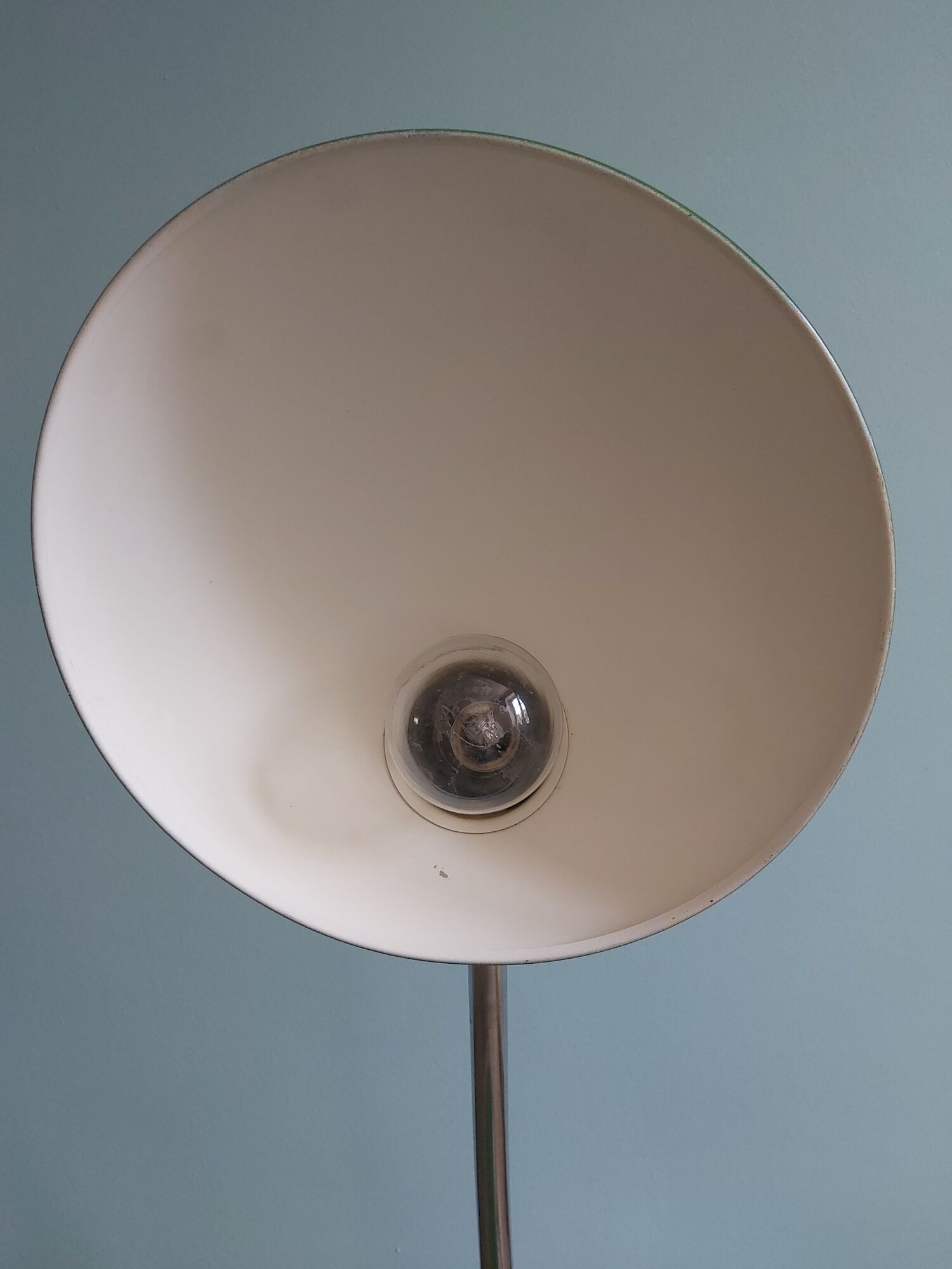 Large vintage desk lamp (50cm) in green lacquered metal, 70s