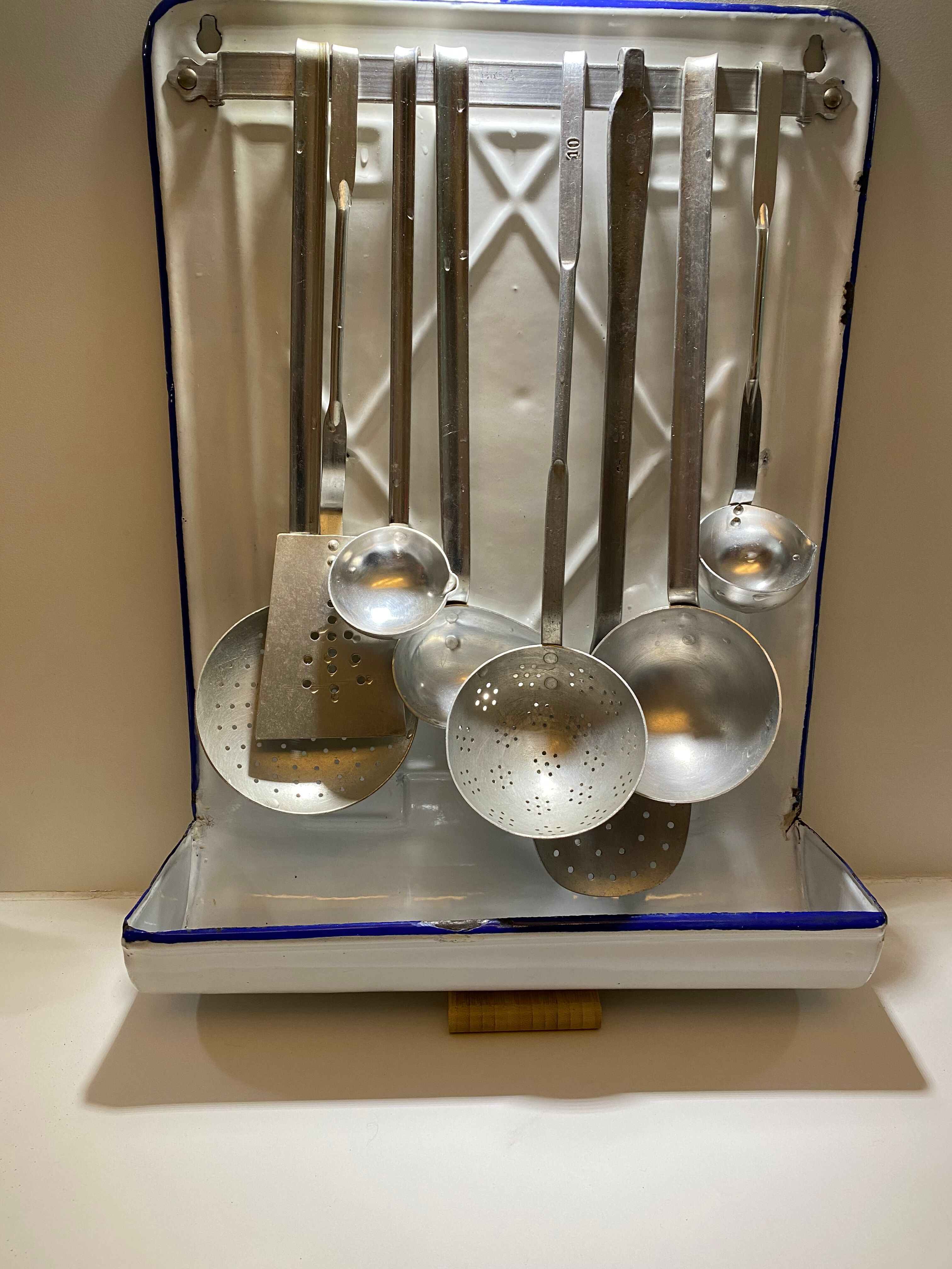 vintage enamel utensil holder