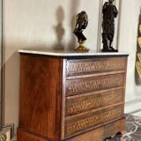 Miniature chest of drawers in mahogany veneer, 19th century