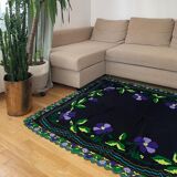 Floral handmade vintage rug, purple floral design with crochet border 145x174cm