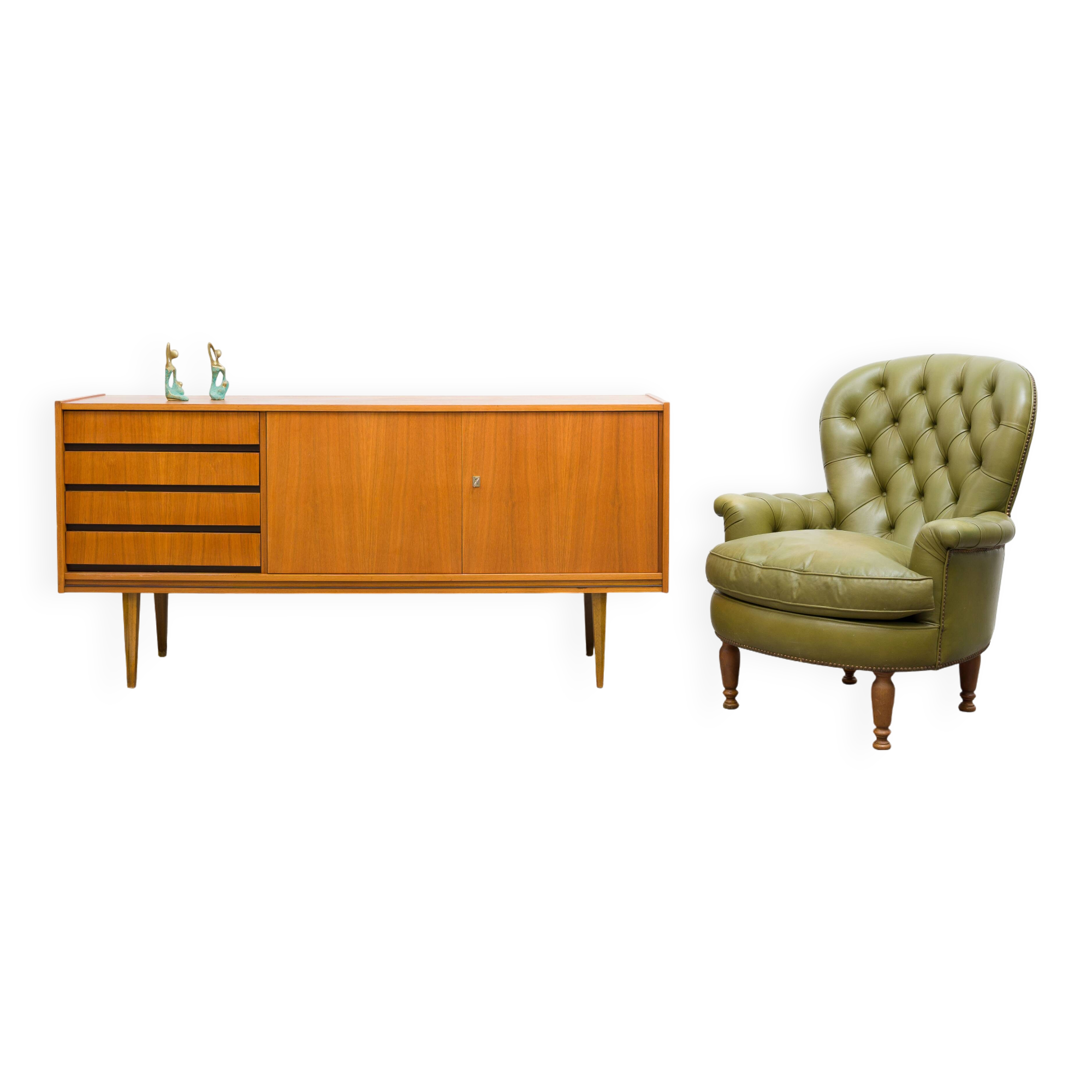 Fauteuil Chesterfield en cuir vert olive