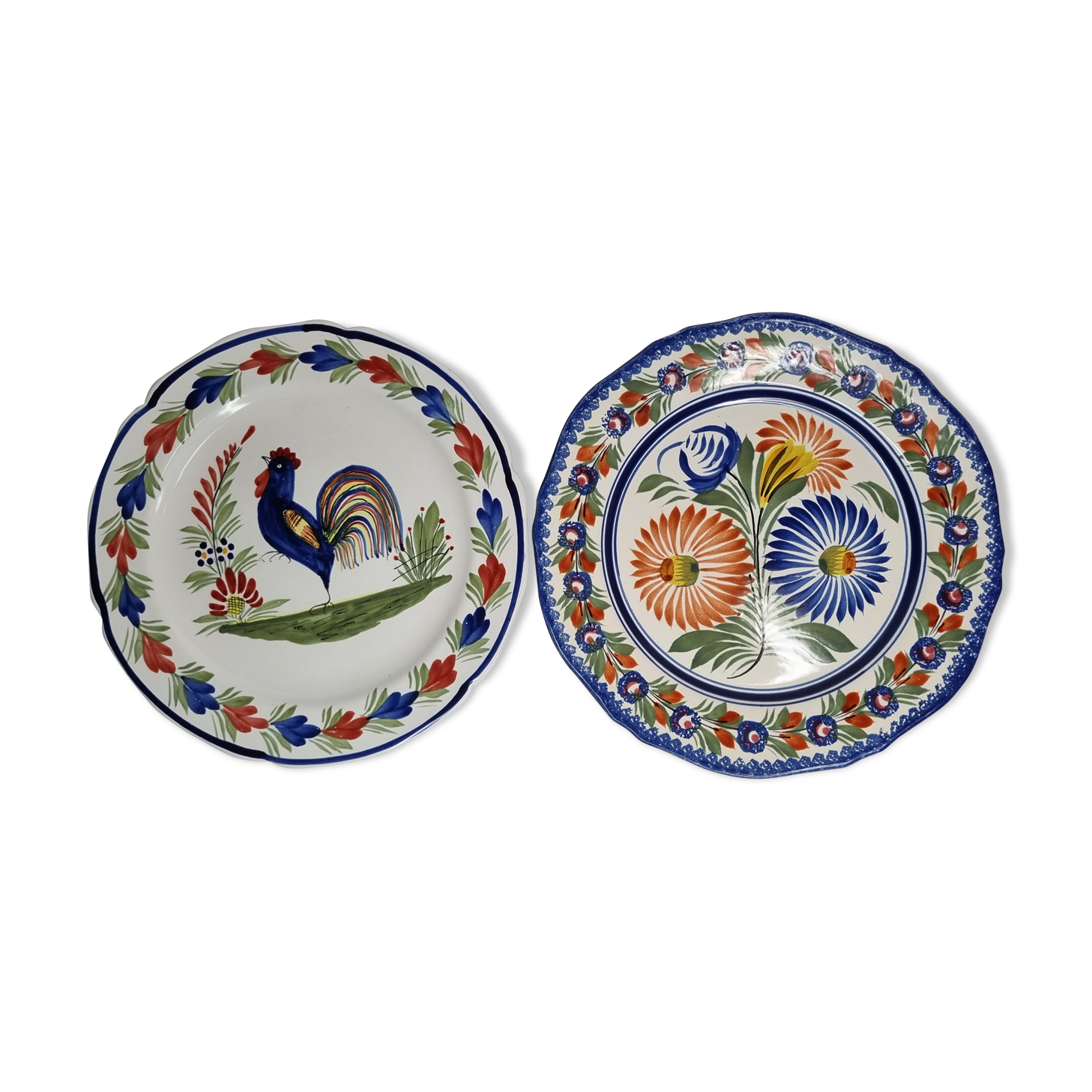Pair of Henriot Quimper flat plates decorated with rooster and flowers