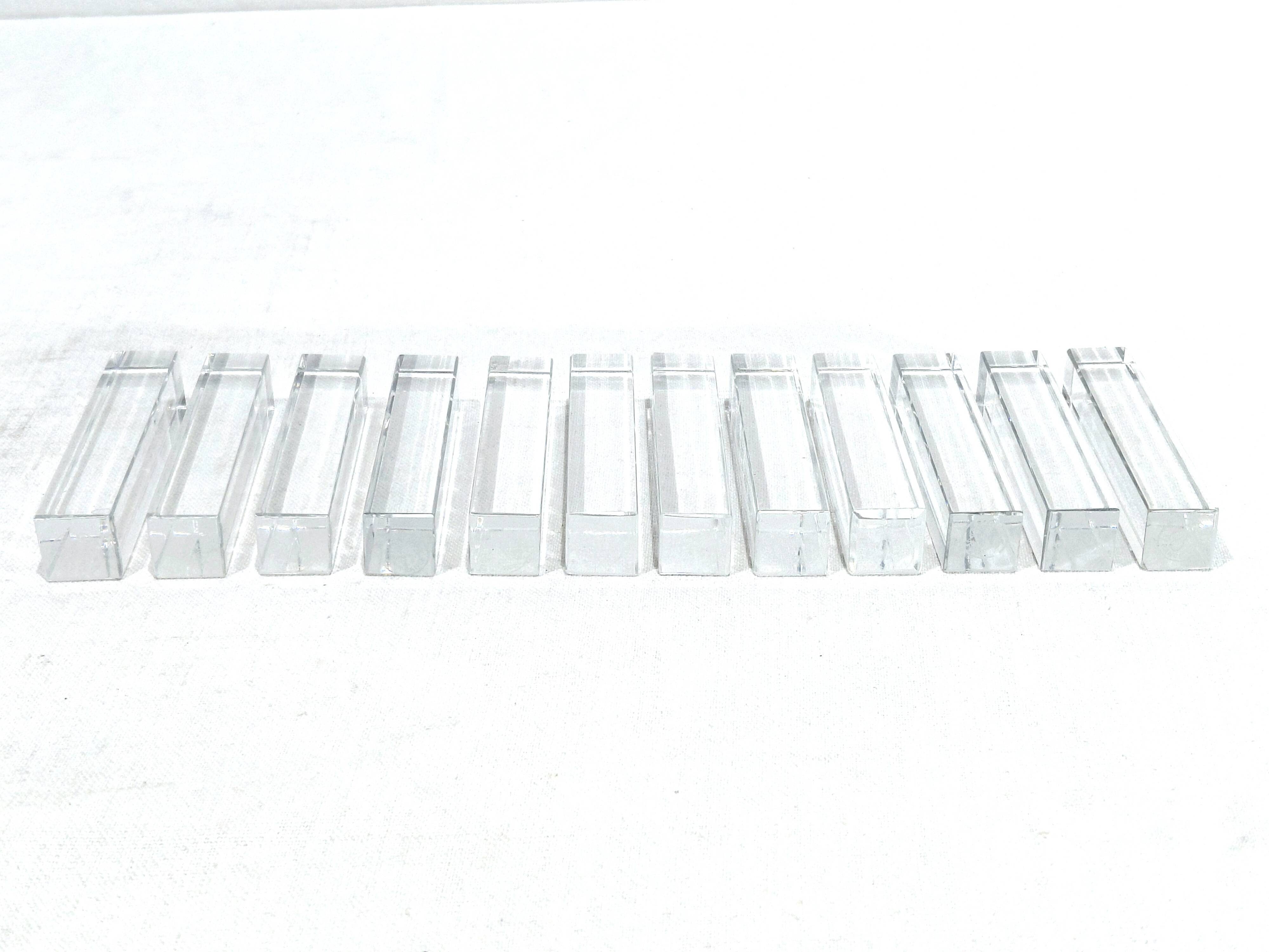 BACCARAT - 12 CRYSTAL KNIFE RESTS