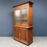 Armoire d'école en pin belge avec vitres nervurées