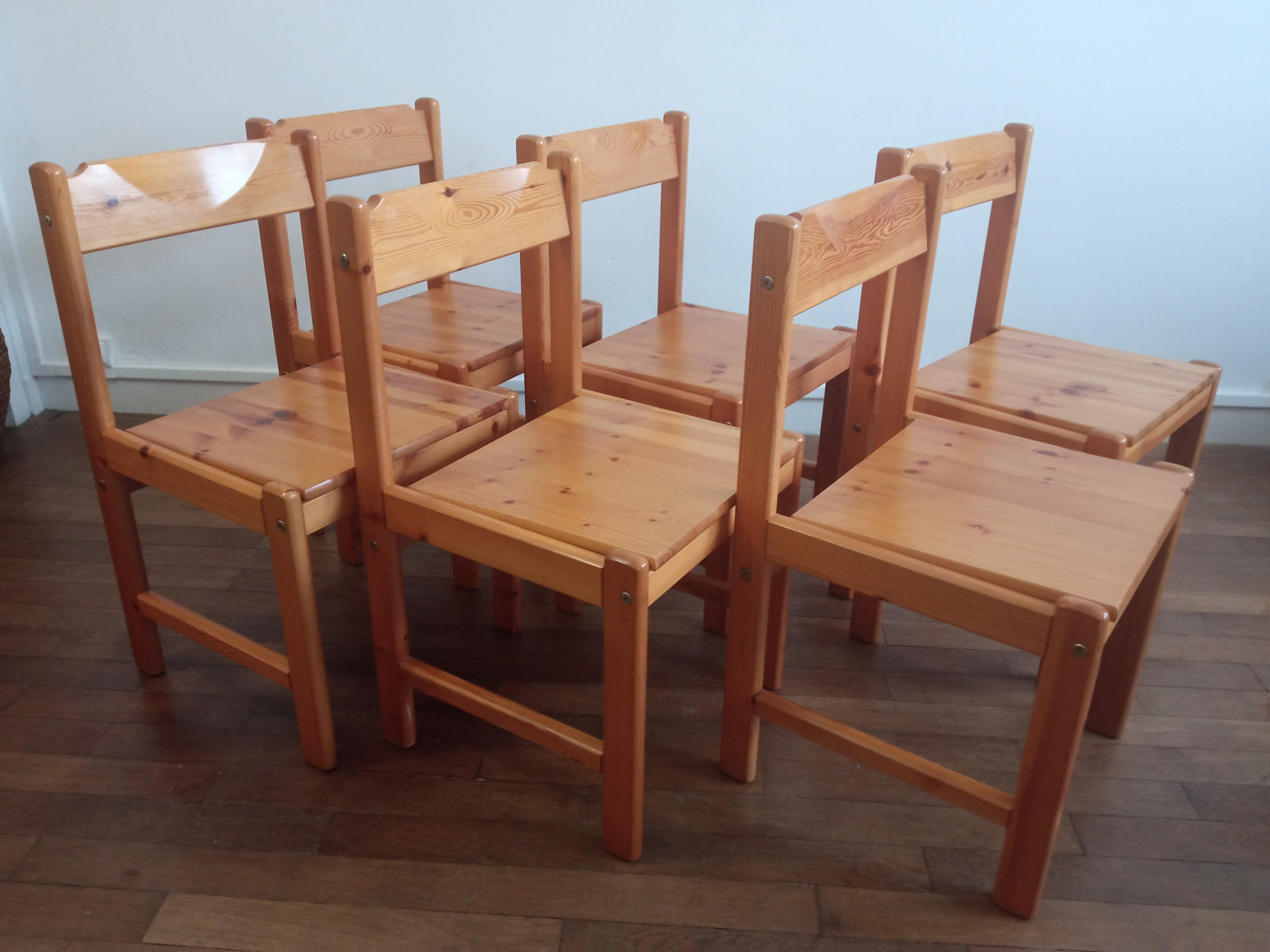 Series of 6 pine chairs 1980