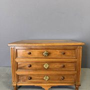 Commode Coffre de Maîtrise Louis XVI en Noyer