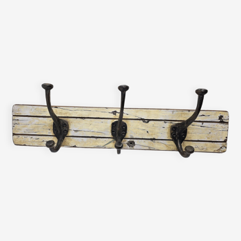 Solid teak coat hook with 3 double cast iron hooks