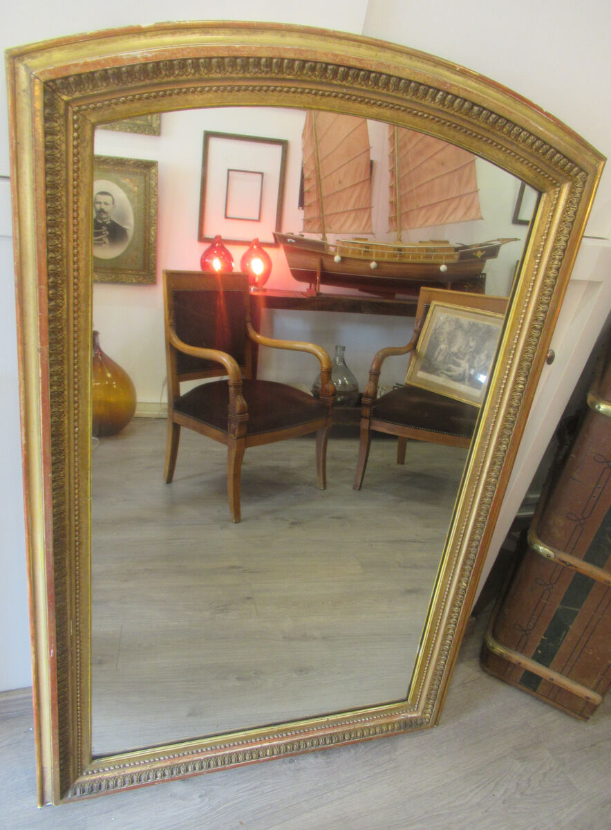 Mirror restoration, gilded