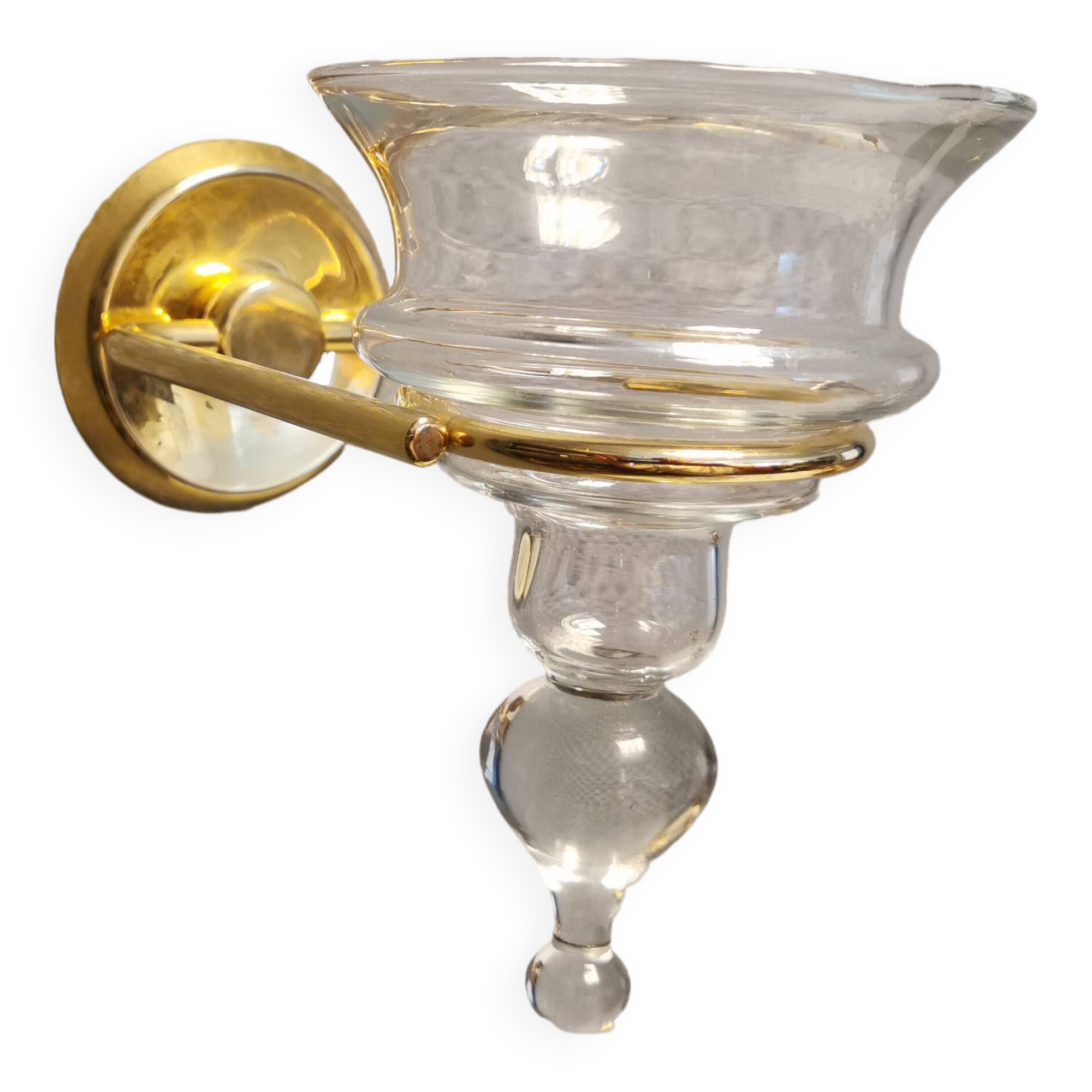 Bougeoir mural en métal plaqué or 24 carats et verre. par le danois altecco