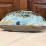 Square cushion