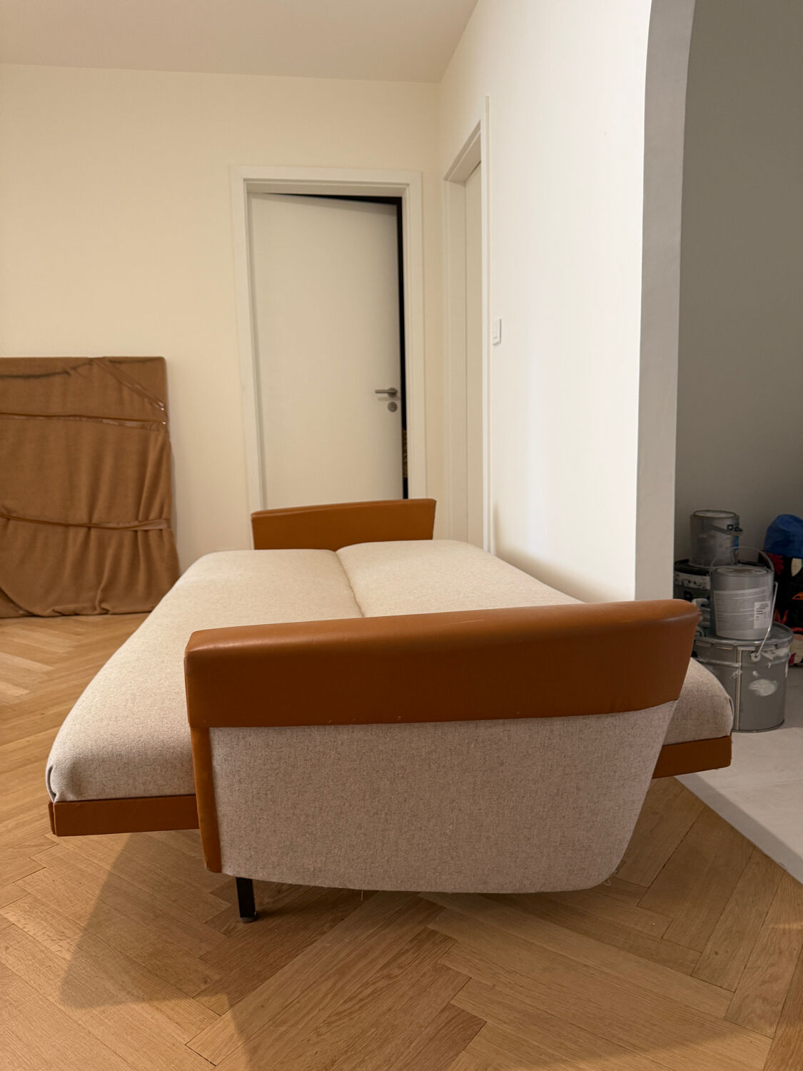 Convertible sofa design