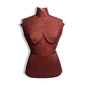 Former cardboard sewing mannequin dressed in felt, wine lees, 1940