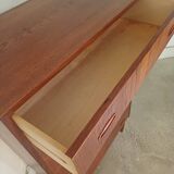 Scandinavian chest of drawers