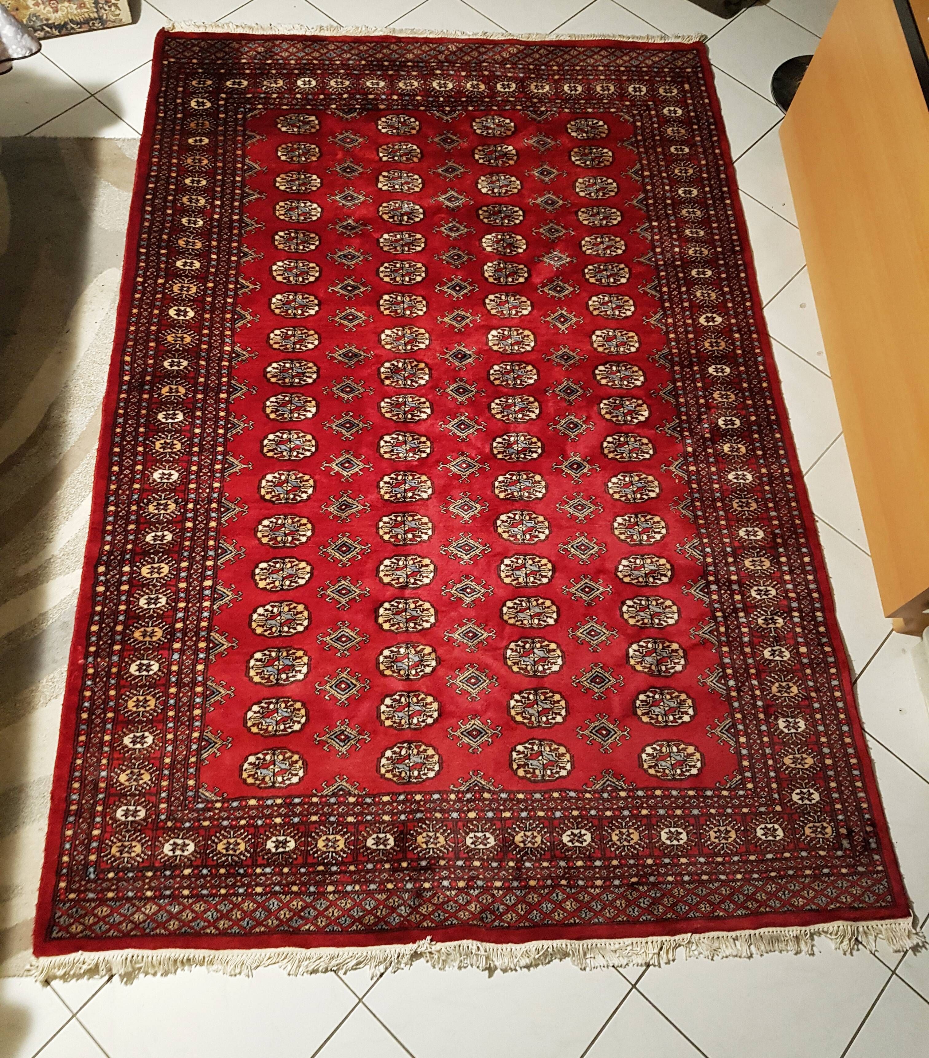 Tapis d'orient boukhara en laine entièrement fait main