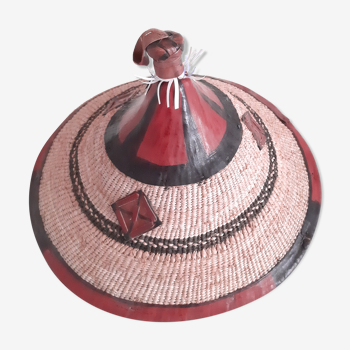 Ancien chapeau africain rond ,paille tressé et cuir