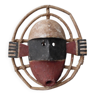 masque en bois Inuit