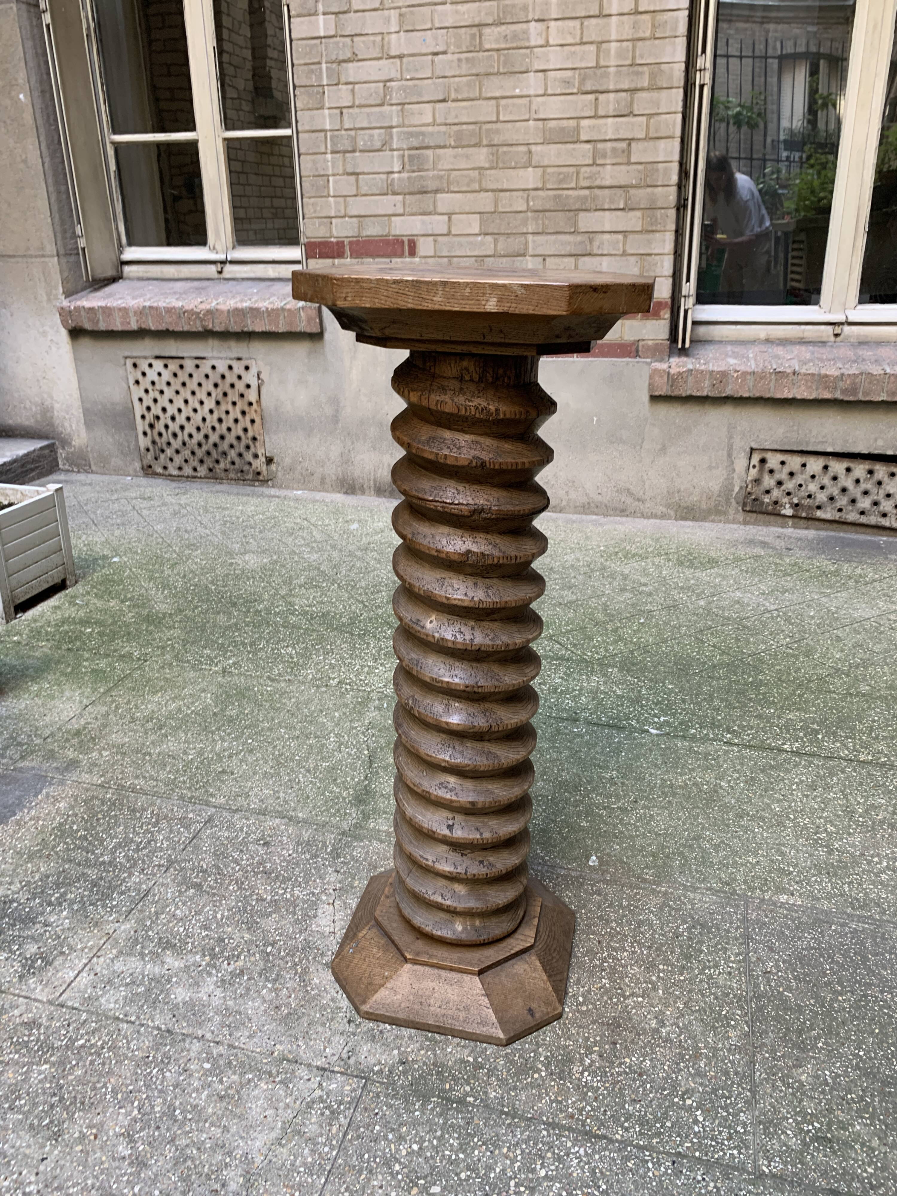 Show the oak press.