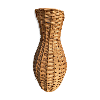 Wicker umbrella door
