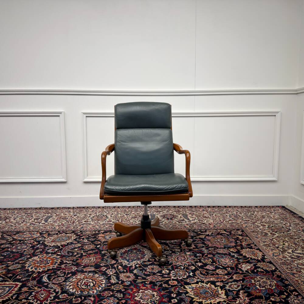 Classic English Heldense Exclusive Office Chair