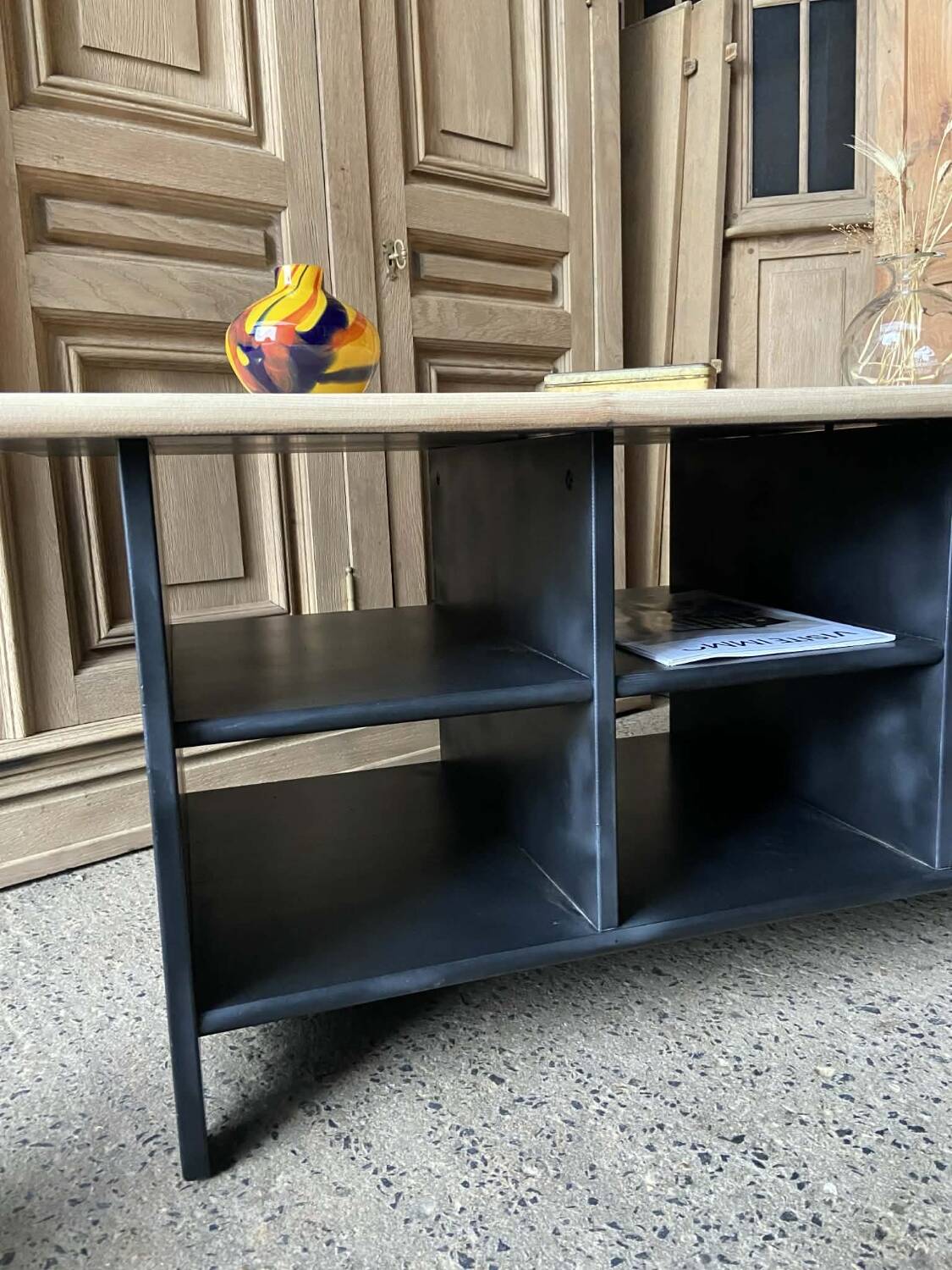 Occasional furniture