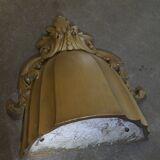 Gold plaster planter