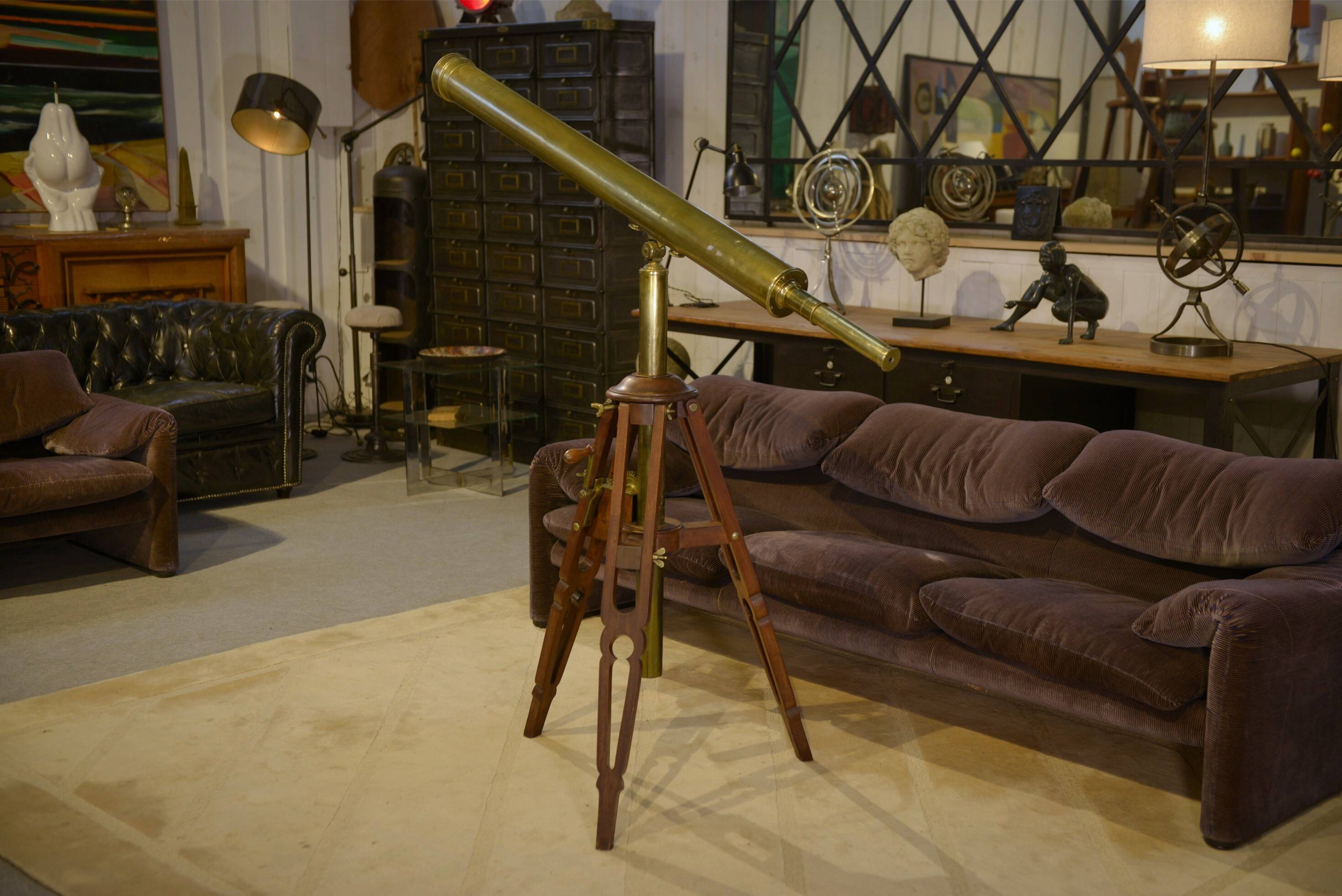 Antique brass and mahogany telescope/astronomical binoculars from the 1930s.