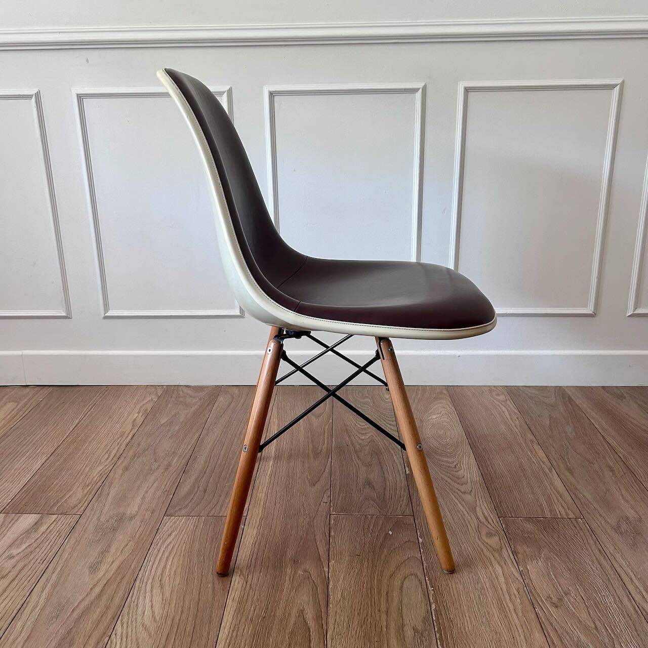 Chaise DSW de Ray et Charles Eames