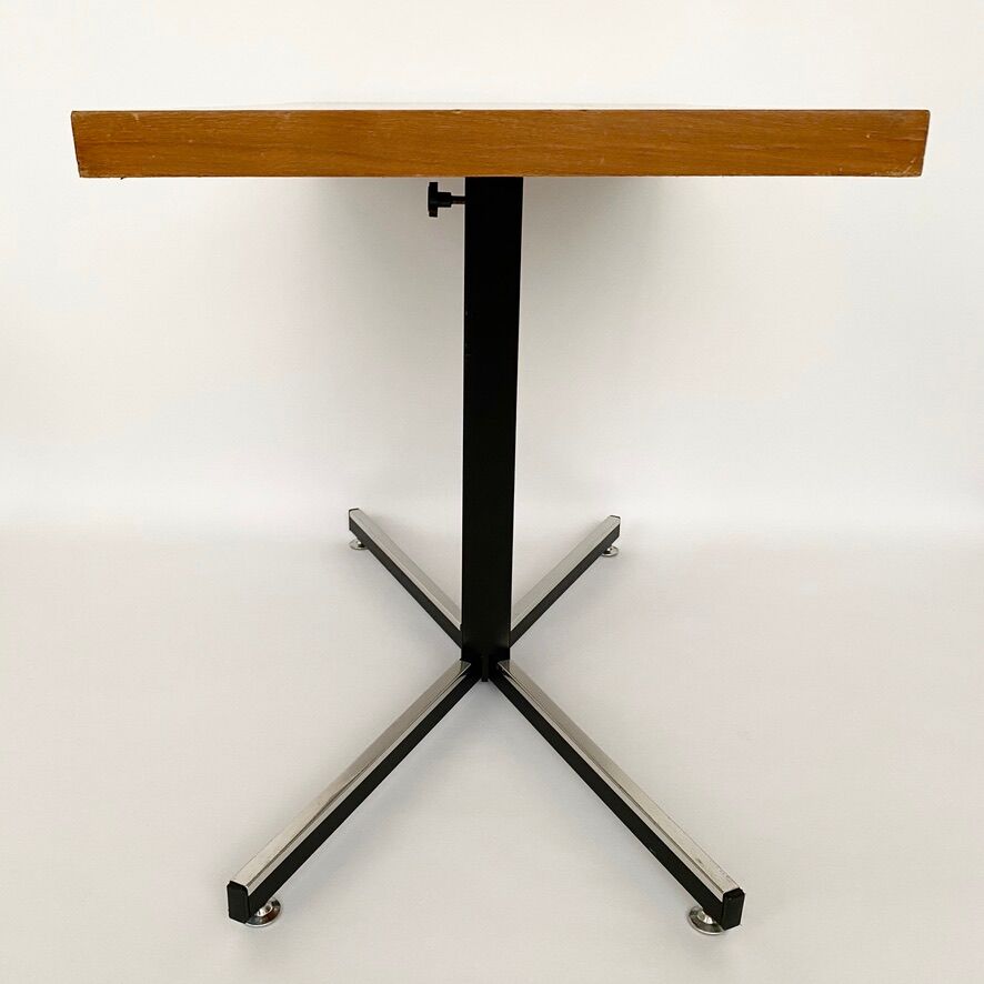 Vintage coffee table 70