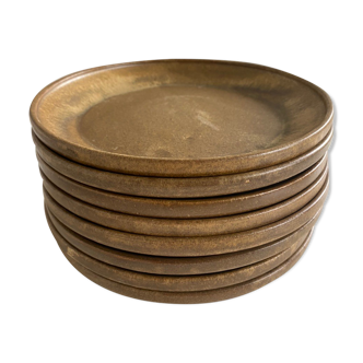 Series of 8 stoneware plates
