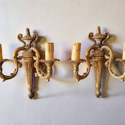 Paire d'appliques en bronze Louis XVI
