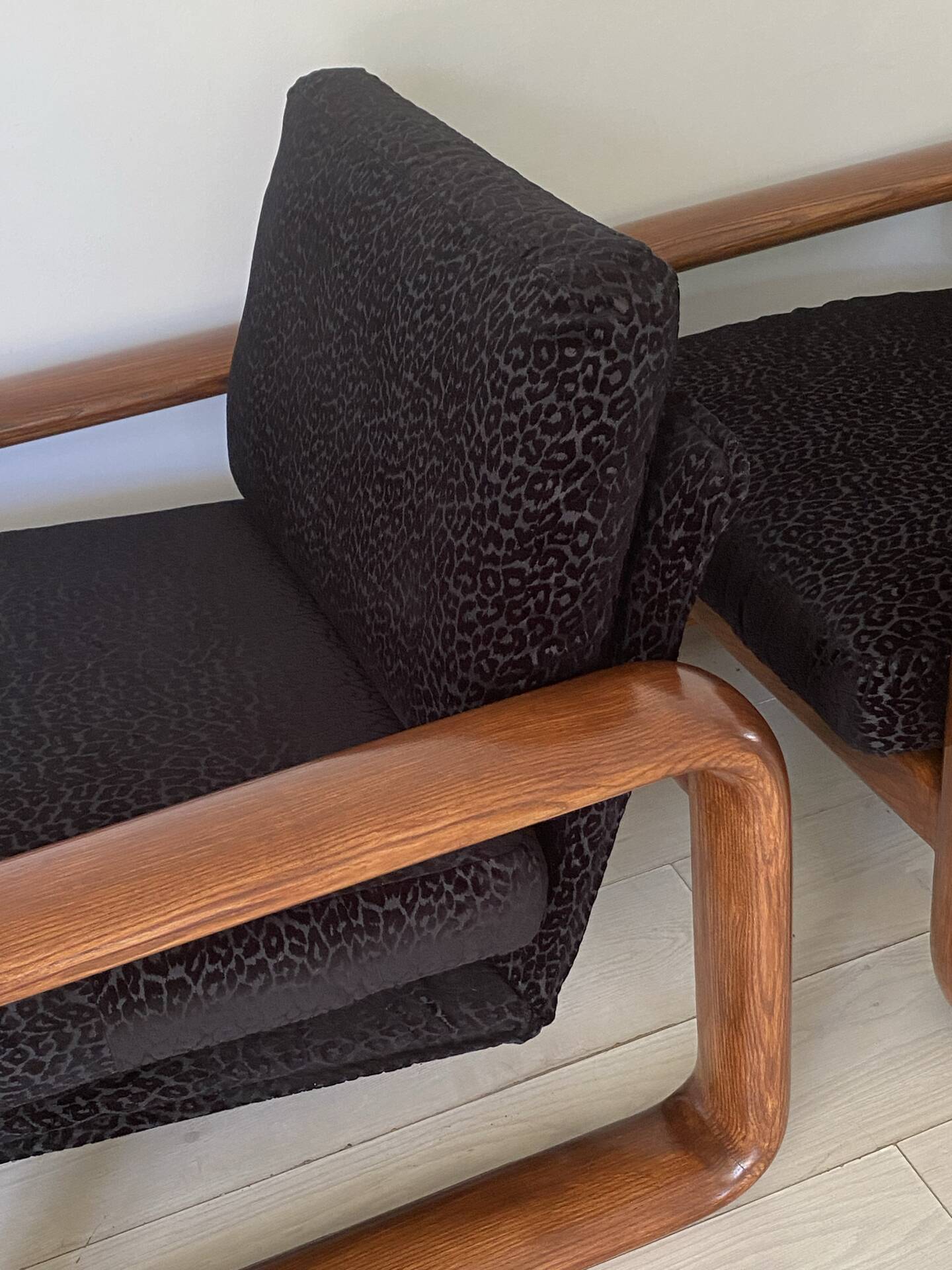 Set of 2 "Hombre" armchairs by Burkhard Vogtherr
