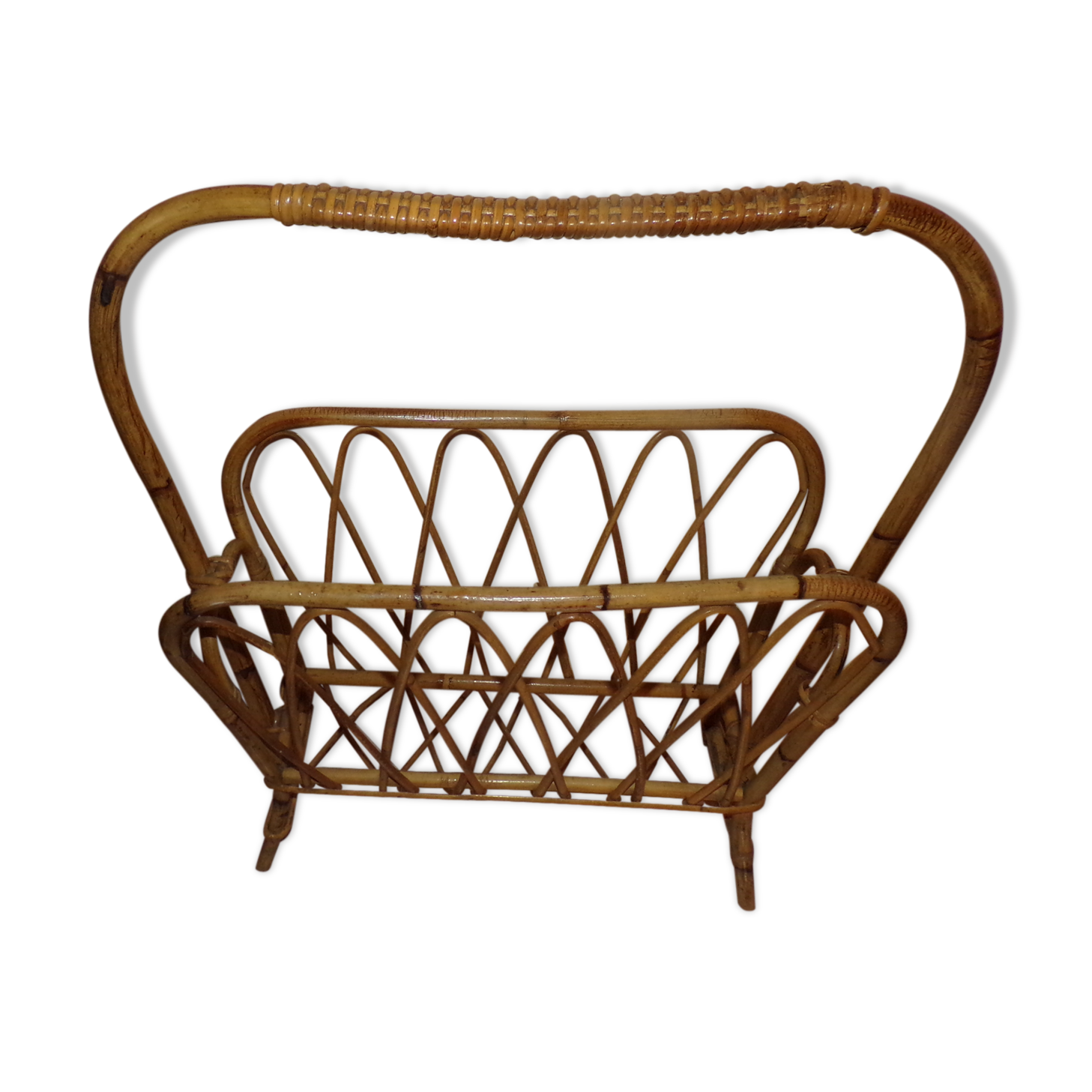 Rattan magazine holder