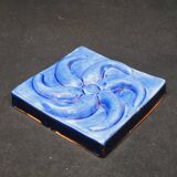 Blue Glazed Ceramic Plate Relief Decor Trivet