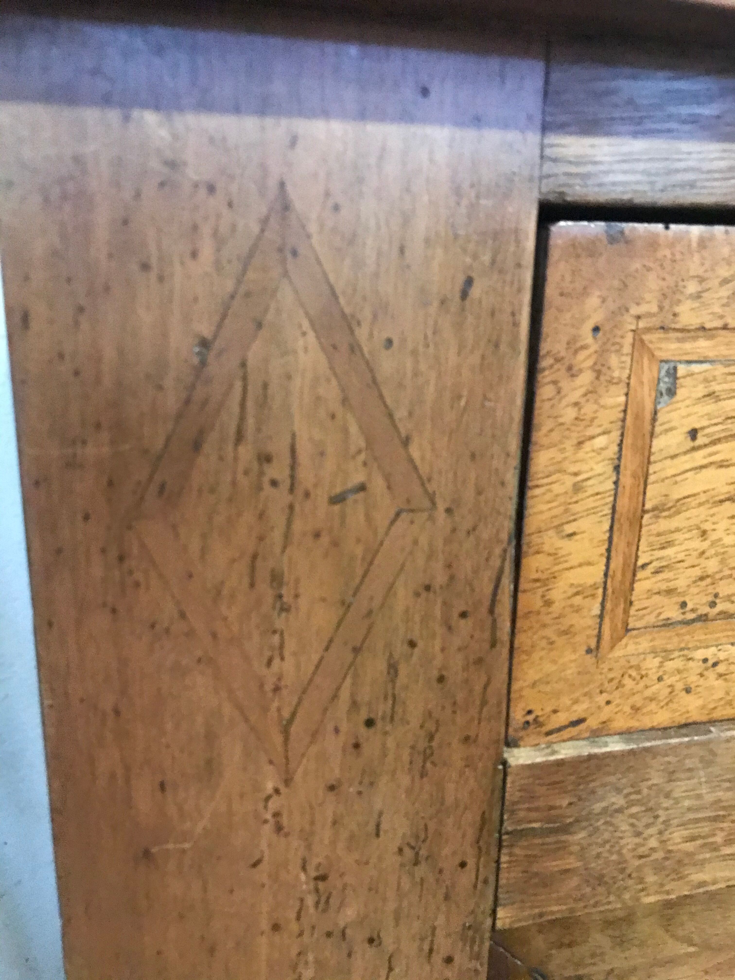 Louis XVI buffet - walnut board 19th