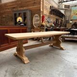 Large monastery type table in oak and its 2 extensions