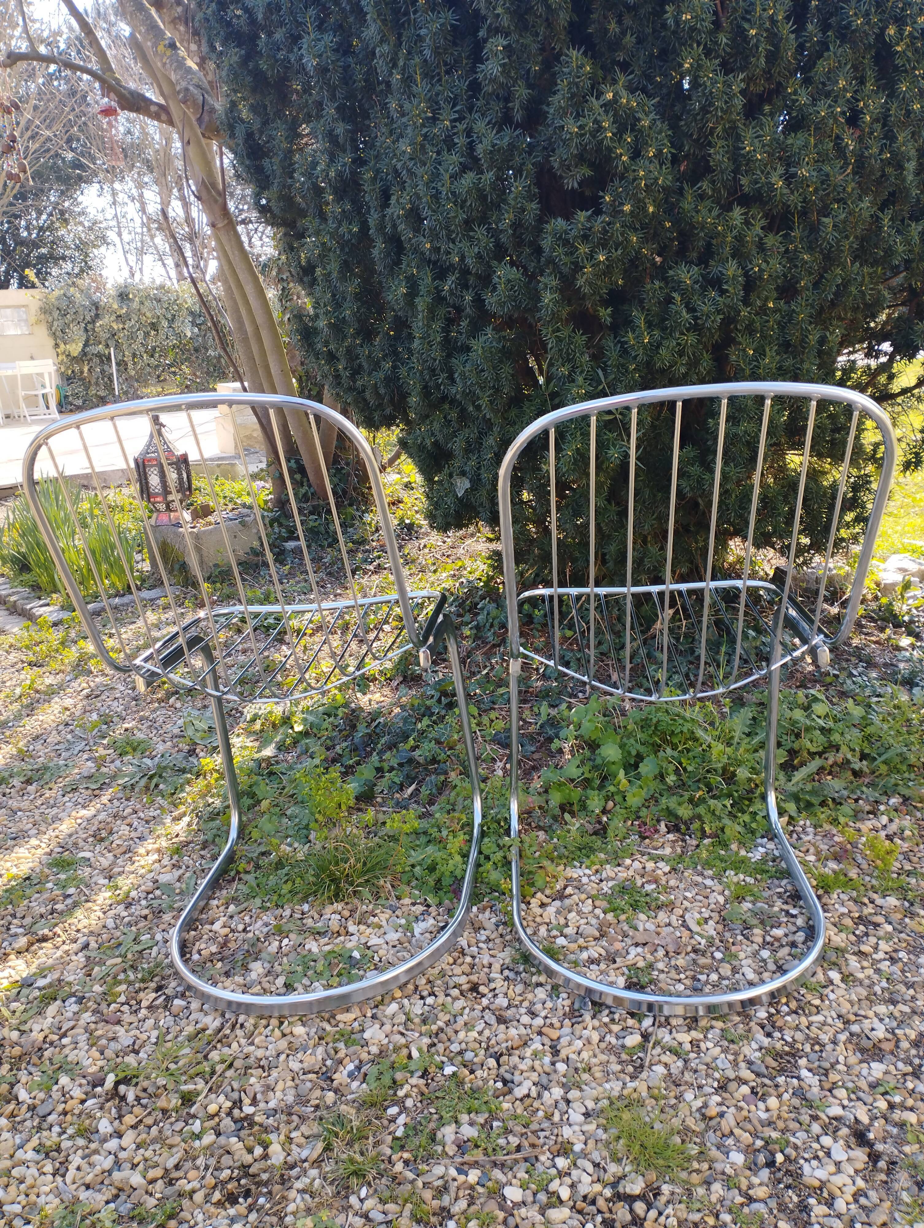 Chaises 1970