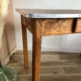 Kitchen table