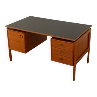 Bureau des années 60