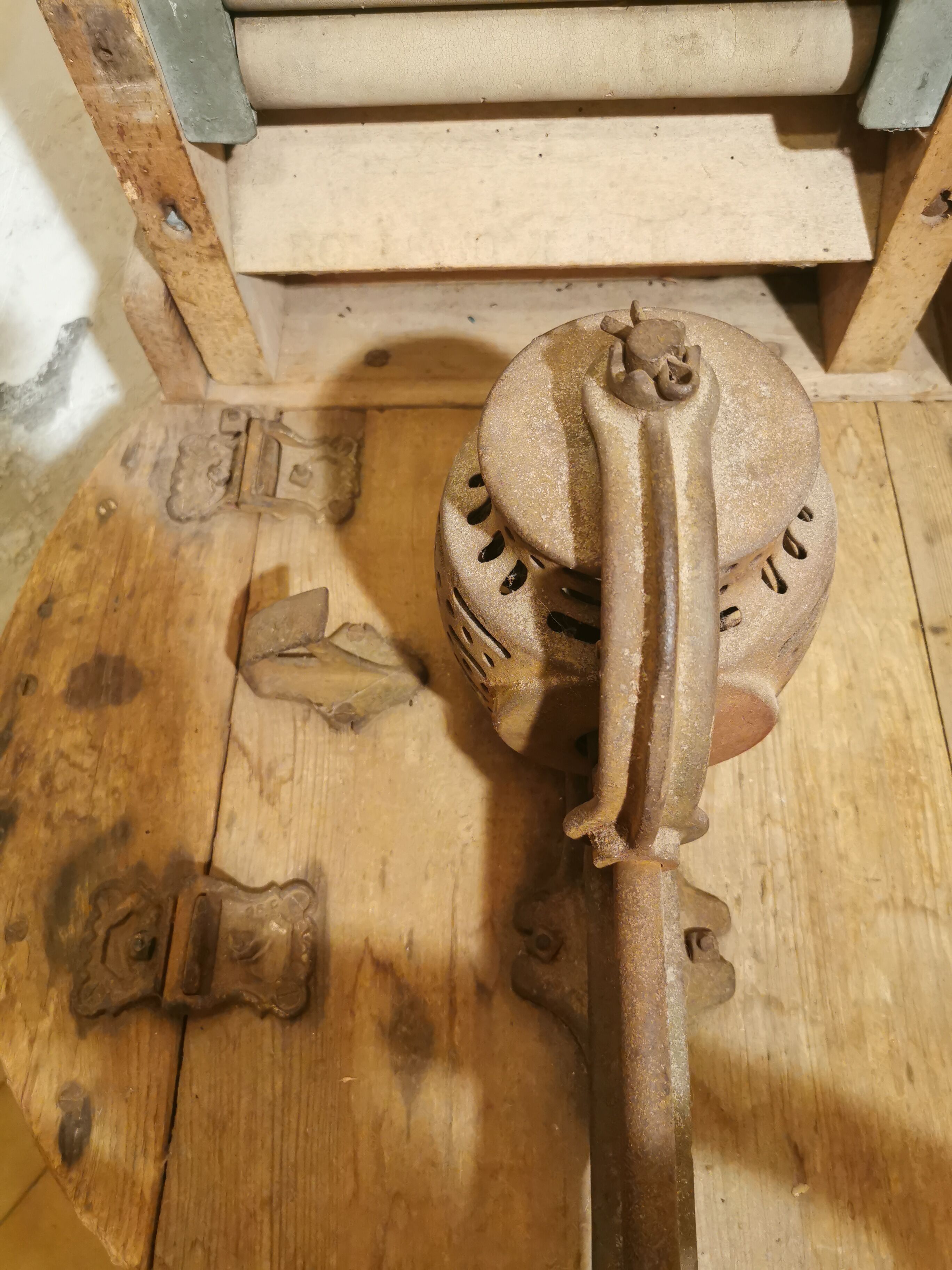 Essoreuse laveuse en bois époque 1900 Prima