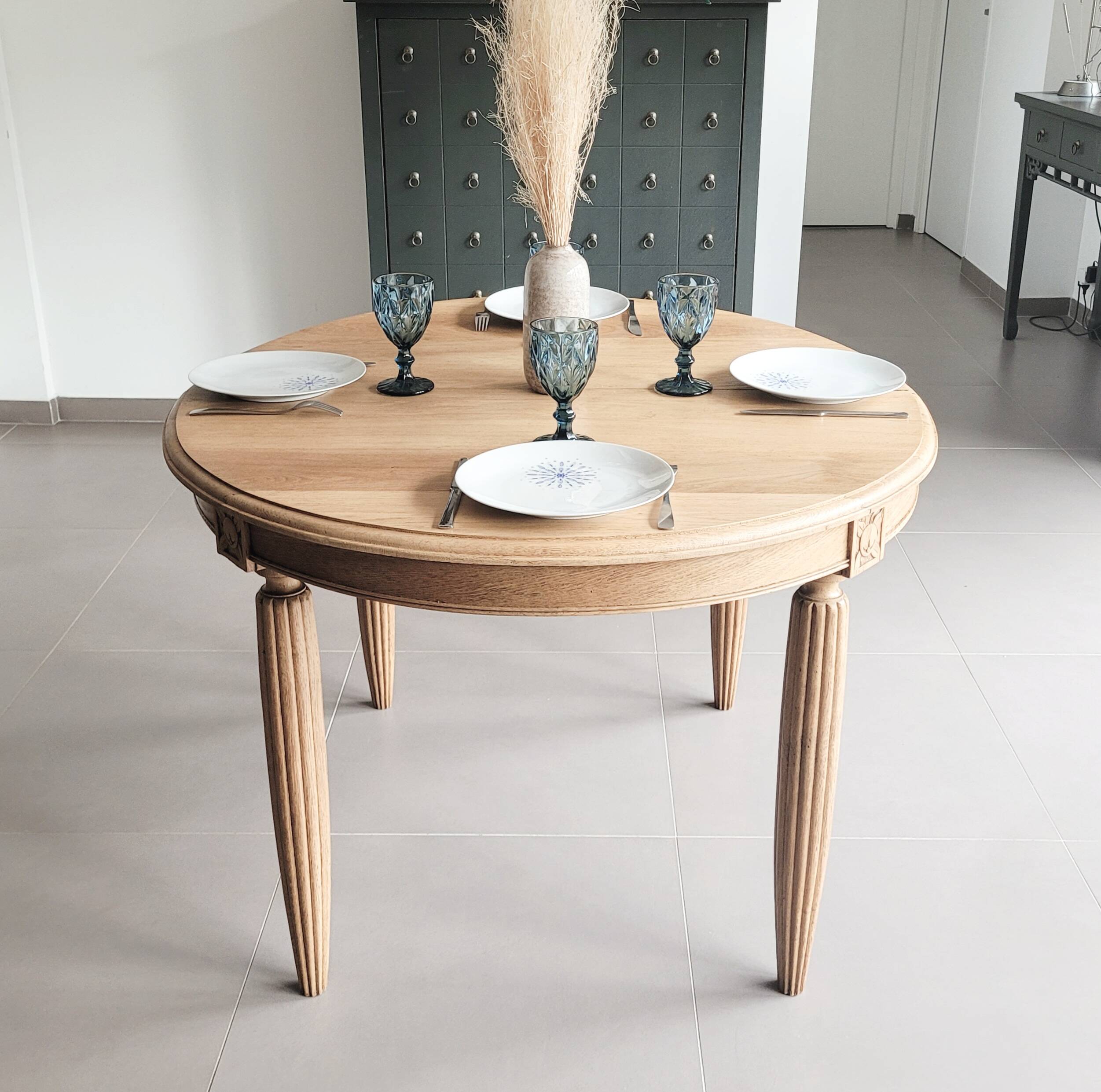 Art Deco round table