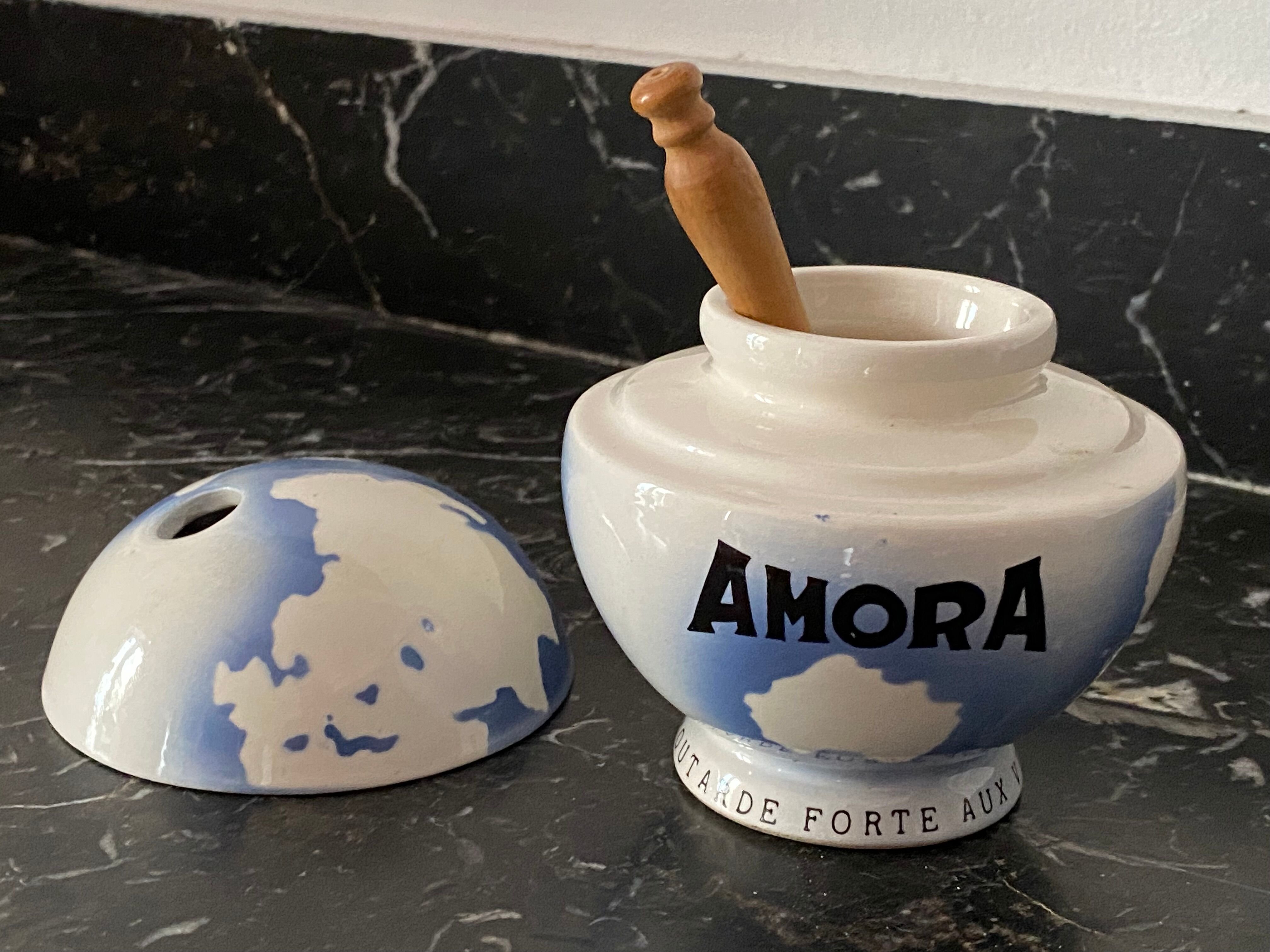 Mustard jar amora