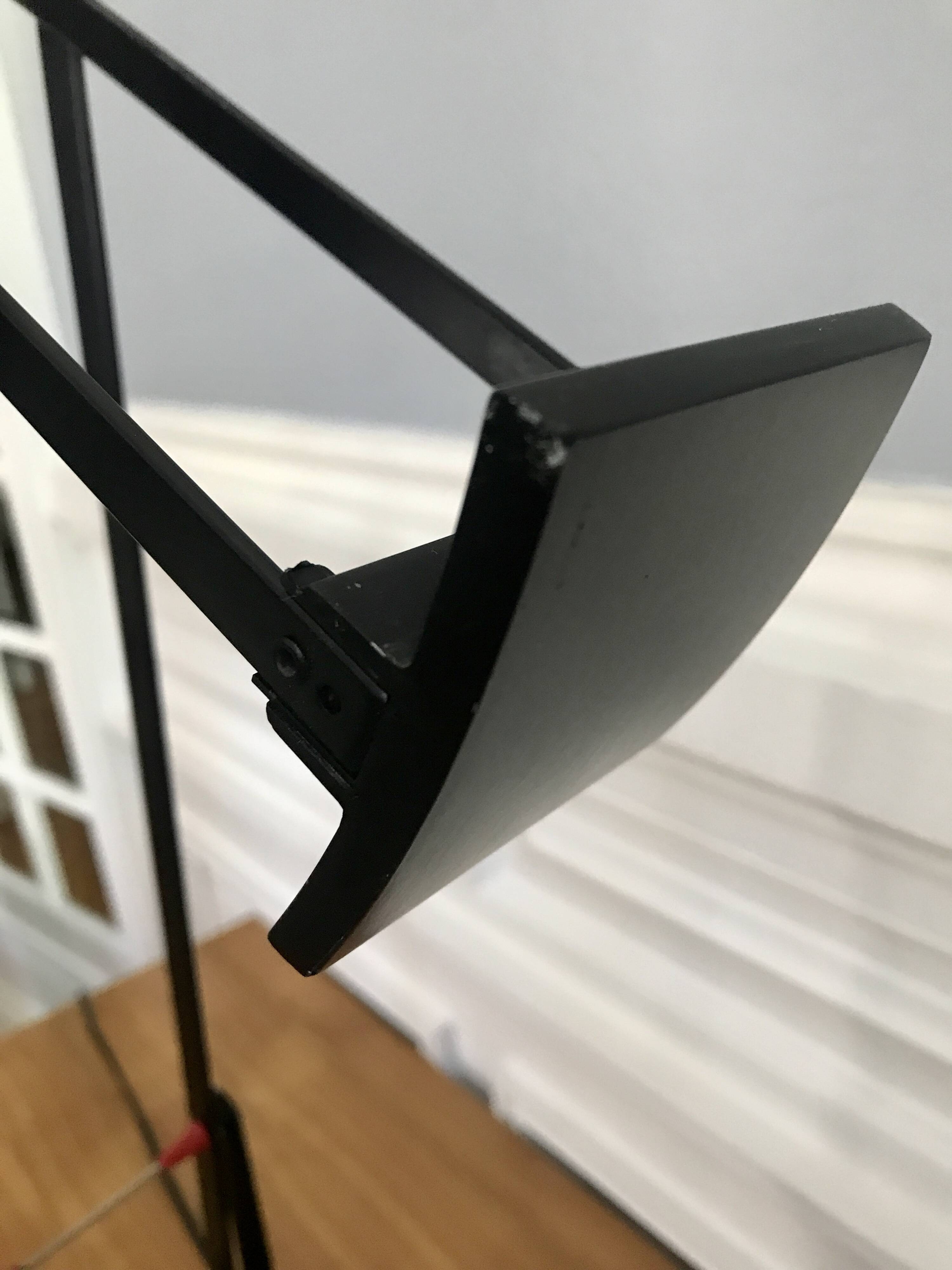 Artemide Tizio adjustable table lamp