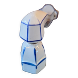 Porcelain wall light with blue decor