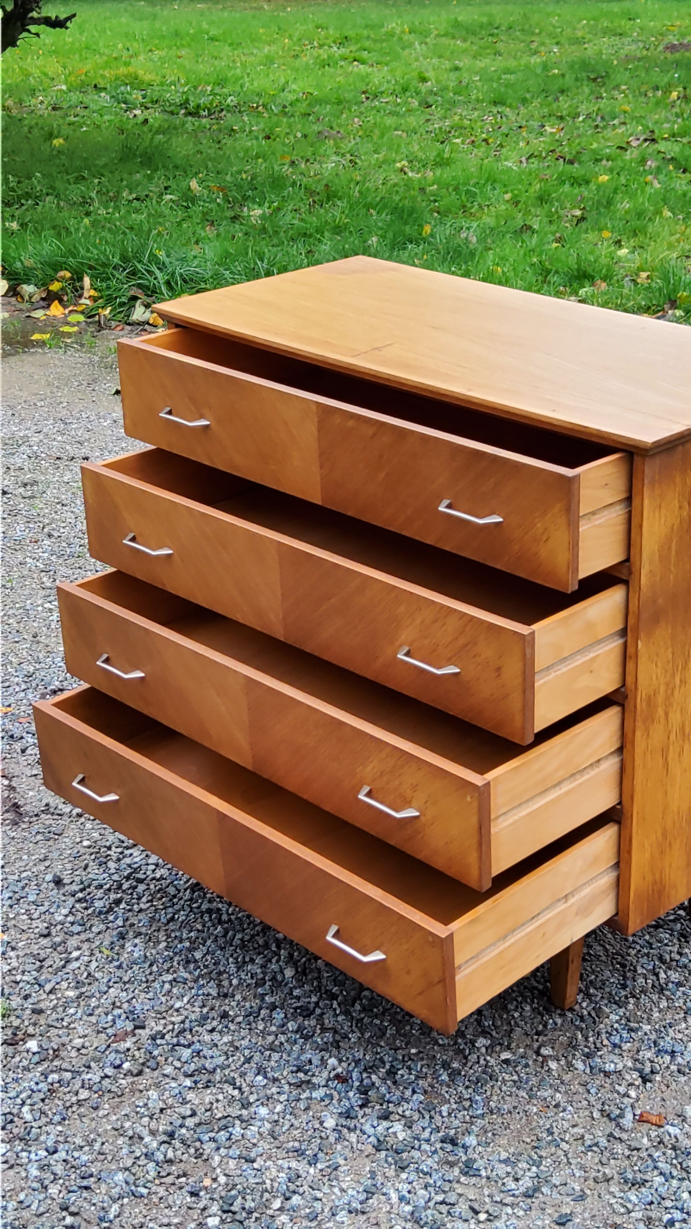 Vintage chest of drawers from the 50s in blond oak 4 drawers feet bobbin