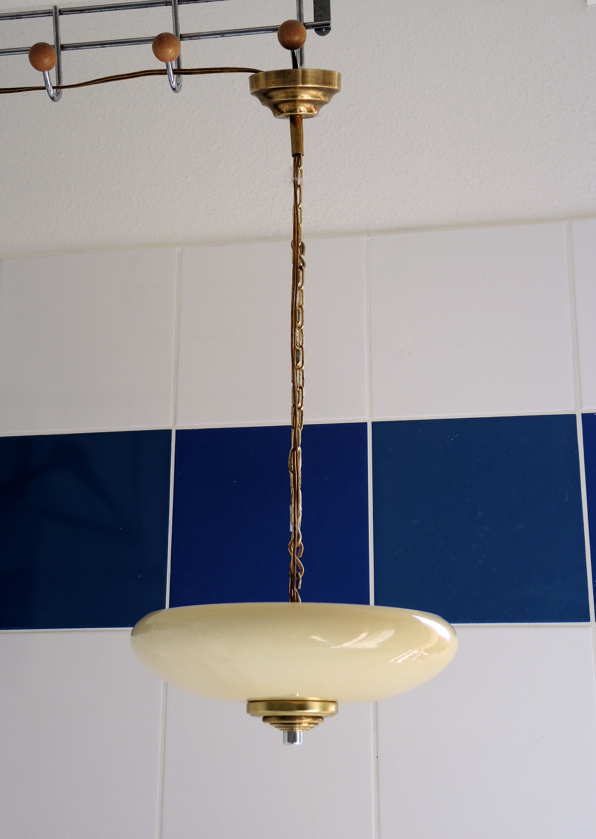 Hanging lamp opaline 24